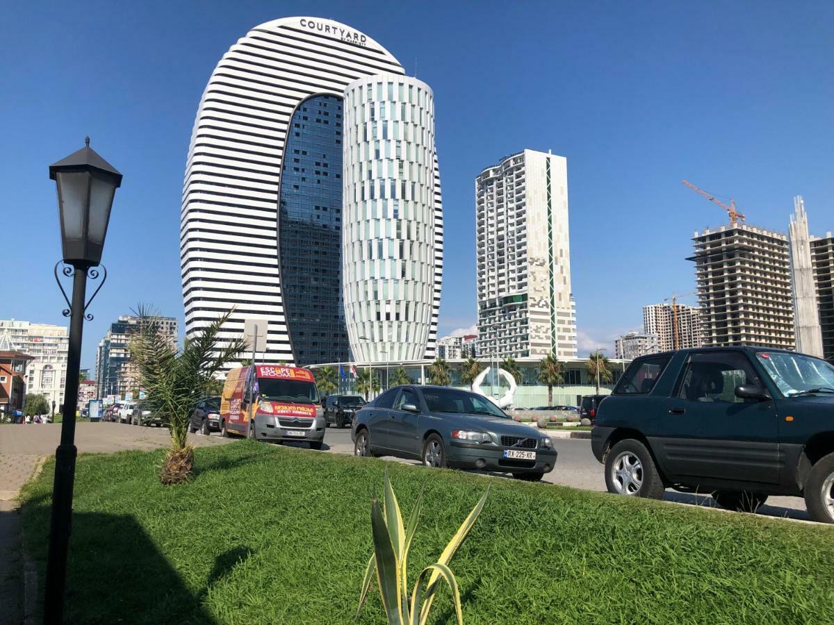 Batumius Apartments ภายนอก รูปภาพ